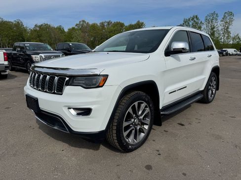 Used 2018 Jeep Grand Cherokee Limited w/ Luxury Group II AWD/4WD image 1