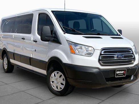 Used 2019 Ford Transit 350 XLT RWD image 3