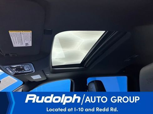 Used 2019 Chevrolet Silverado 1500 High Country w/ Technology Package image 19