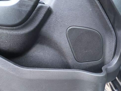 Used 2019 Ford Fiesta SE image 16