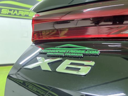 Used 2022 BMW X6 xDrive40i w/ Executive Package image 11