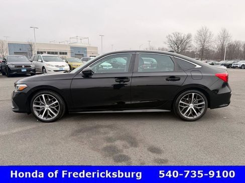 Certified 2022 Honda Civic Touring image 3