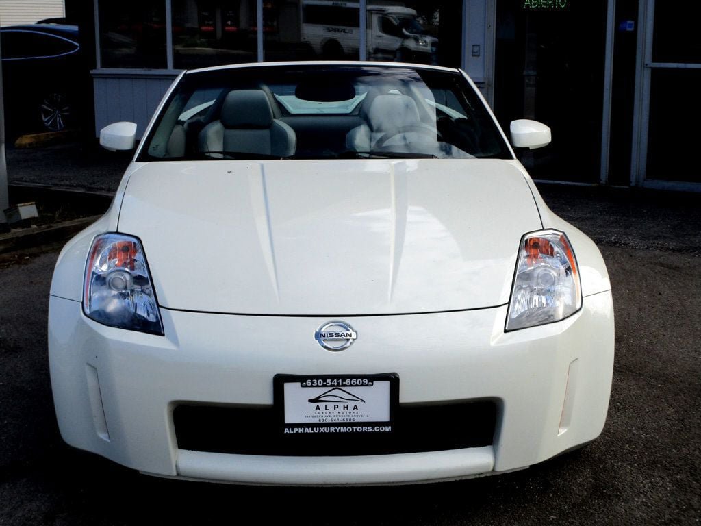 Used 2004 Nissan 350Z Touring RWD image 5