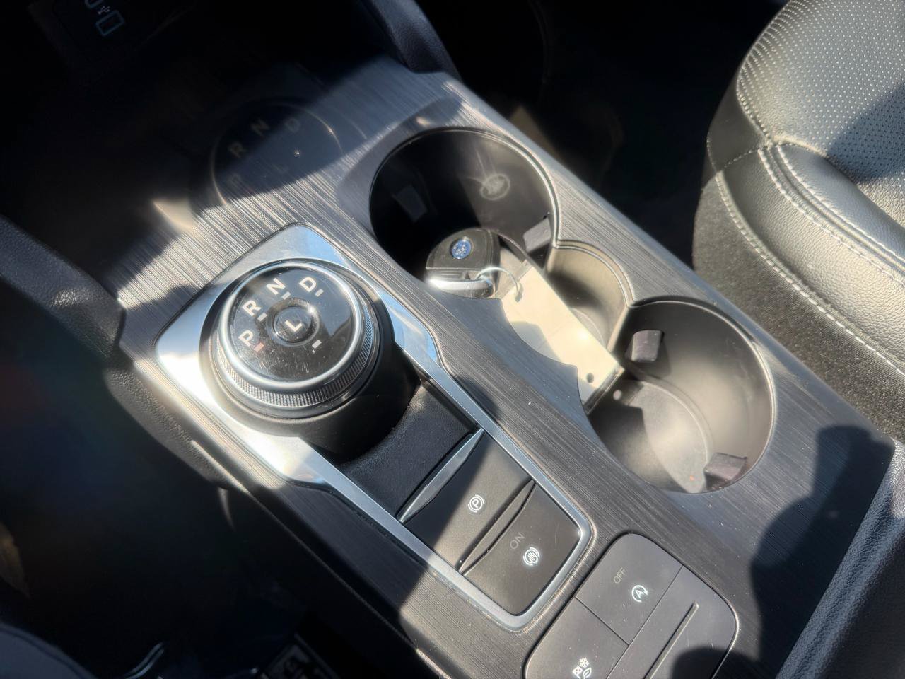 Used 2022 Ford Escape SEL AWD/4WD image 17