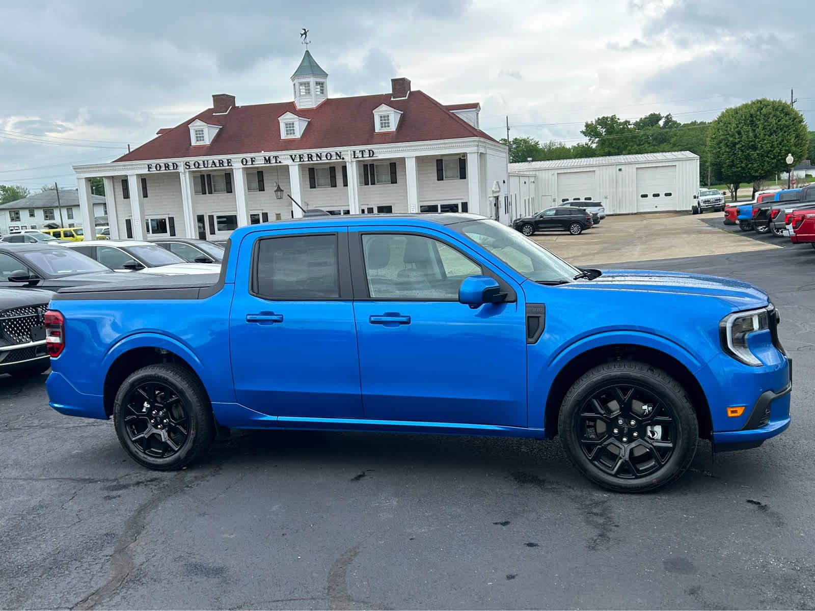 New 2025 Ford Maverick Lobo AWD/4WD image 7