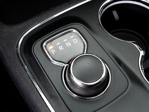 Used 2015 Dodge Durango Limited w/ Nav & Power Liftgate Group image 17