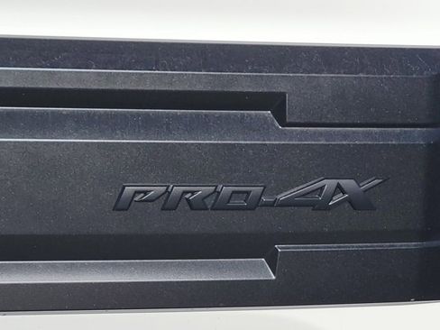New 2026 Nissan Frontier PRO-4X w/ Pro-4x Convenience Package image 10
