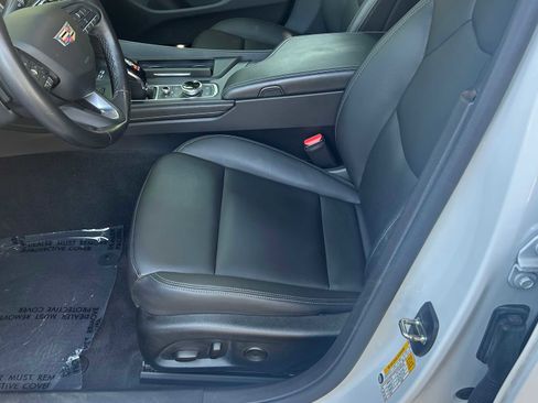 Used 2022 Cadillac CT5 Luxury RWD image 13