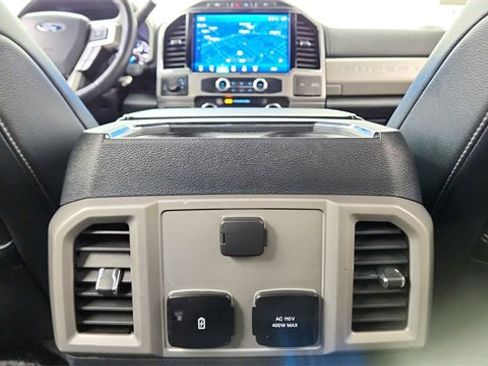 Used 2022 Ford F250 Lariat image 53