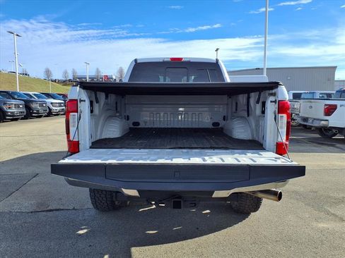 Used 2019 Ford F250 Lariat w/ Lariat Ultimate Package image 19