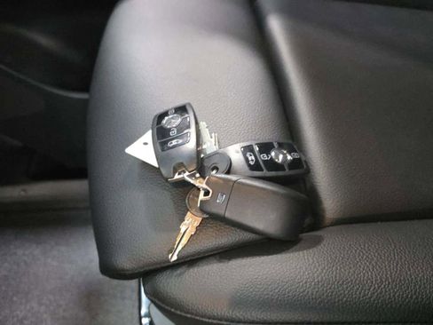 Used 2022 Mercedes-Benz Sprinter 2500 image 65