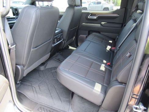 Certified 2024 Chevrolet Silverado 1500 High Country w/ High Country Premium Package AWD/4WD image 35