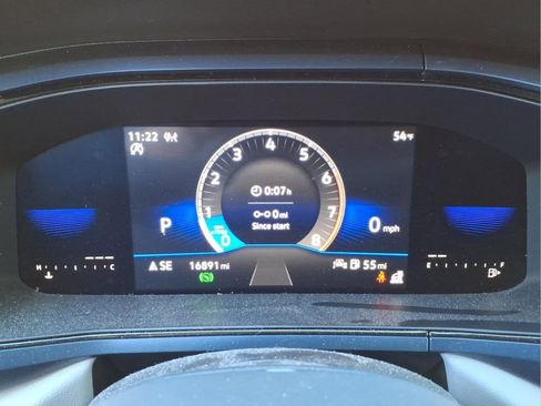 Used 2023 Volkswagen Taos SE image 31