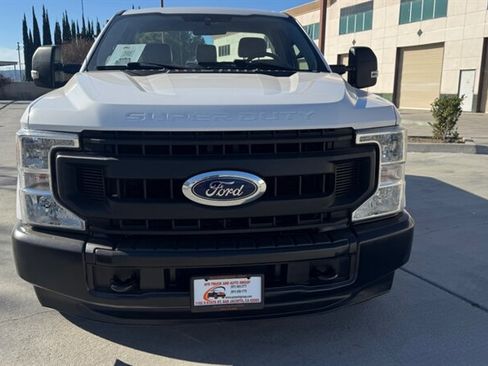 Used 2020 Ford F250 XL w/ Power Equipment Group image 19