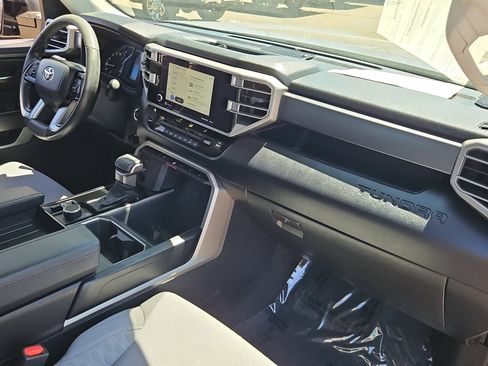 Used 2023 Toyota Tundra SR5 w/ SR5 Convenience Package AWD/4WD image 26