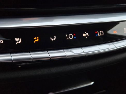 Certified 2025 Cadillac Lyriq Luxury image 22