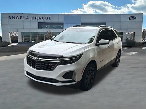 Used 2022 Chevrolet Equinox RS w/ RS Leather Package FWD image 3