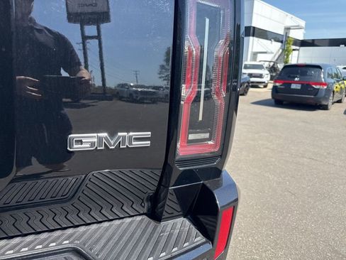 Used 2025 GMC Hummer EV 3X w/ LPO, Dark Essentials Package AWD/4WD image 33