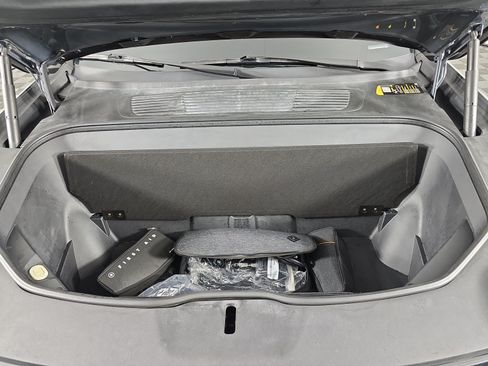 Used 2023 Rivian R1S Adventure AWD/4WD image 14