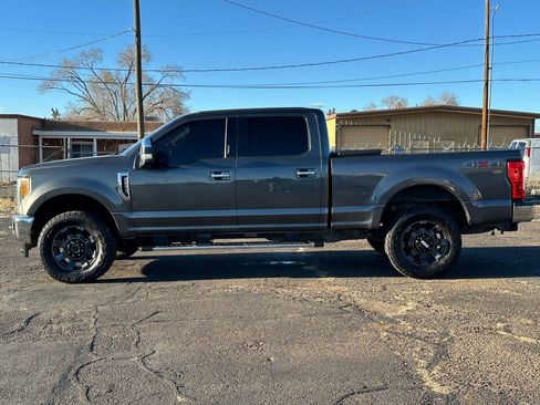 Used 2017 Ford F250 Lariat w/ Chrome Package image 2