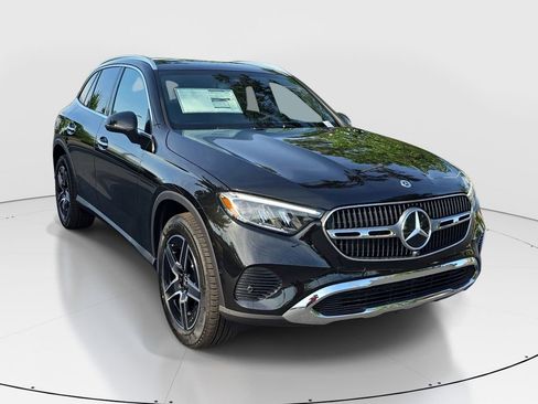 New 2026 Mercedes-Benz GLC 300 image 3