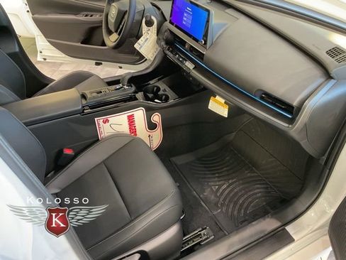 New 2026 Toyota Prius AWD image 20