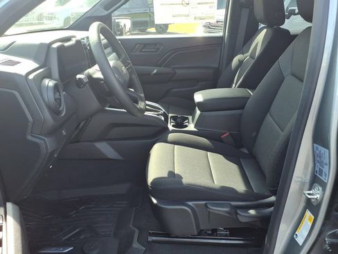 New 2026 Chevrolet Colorado Trail Boss AWD/4WD image 7
