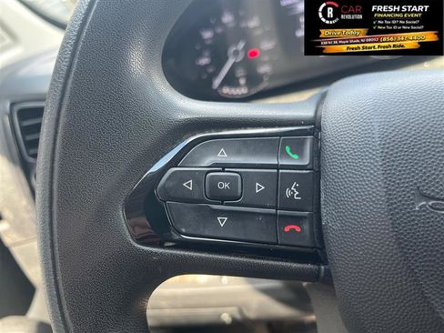Used 2025 RAM ProMaster 2500 w/ Convenience Group FWD image 17