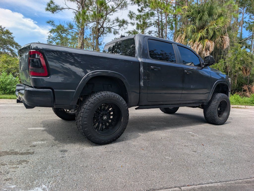 Used 2021 RAM 1500 Limited w/ Night Edition AWD/4WD image 9
