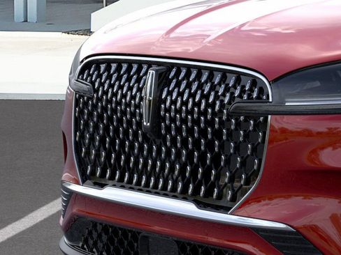 New 2025 Lincoln Aviator 2WD w/ Equipment Group 101A image 17