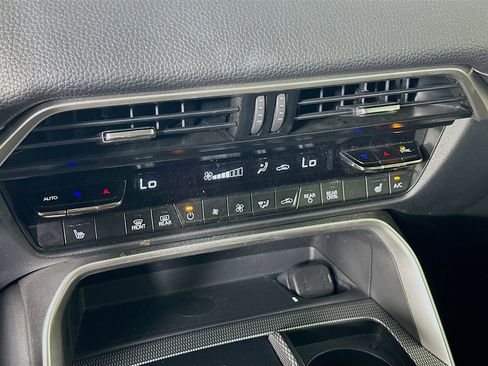 Used 2024 MAZDA CX-90 3.3 Turbo w/ Premium Package image 24