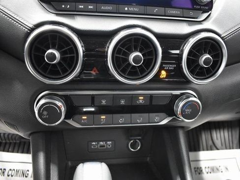 Used 2023 Nissan Sentra SV image 19