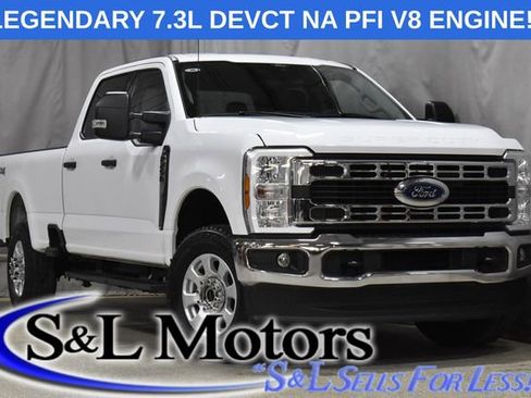 Used 2024 Ford F250 XLT image 1