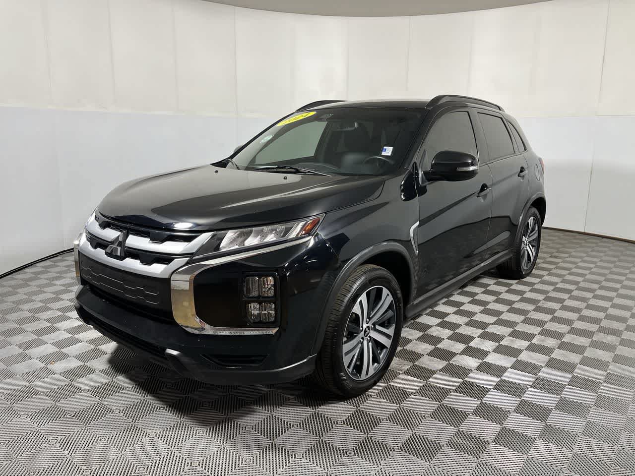 Used 2024 Mitsubishi Outlander Sport SEL AWD/4WD image 4