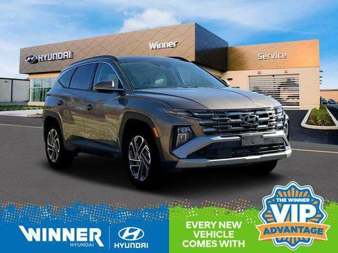 New 2025 Hyundai Tucson Limited w/ Tow & Go Package image 11