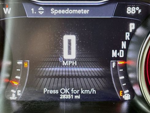 Used 2022 Dodge Challenger GT RWD image 15
