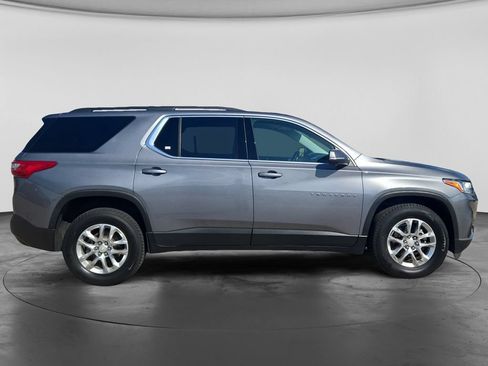 Used 2021 Chevrolet Traverse LT w/ LPO, Floor Liner Package AWD/4WD image 10