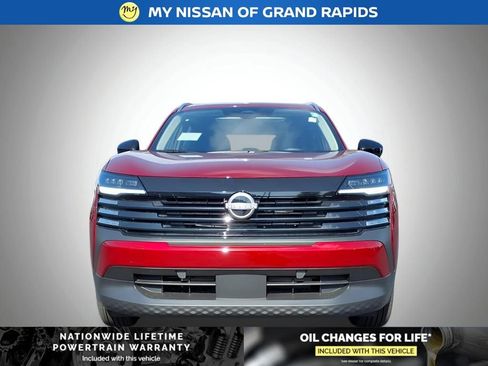 New 2026 Nissan Kicks SV w/ SV Premium Package image 2