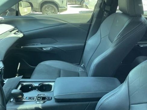 Used 2023 Lexus RX 350 w/ Accessory Package (2T) image 9