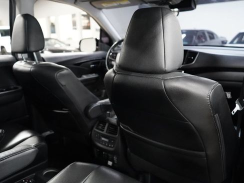 Used 2019 Honda Pilot Elite image 29