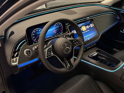 New 2026 Mercedes-Benz E 350 Sedan image 4