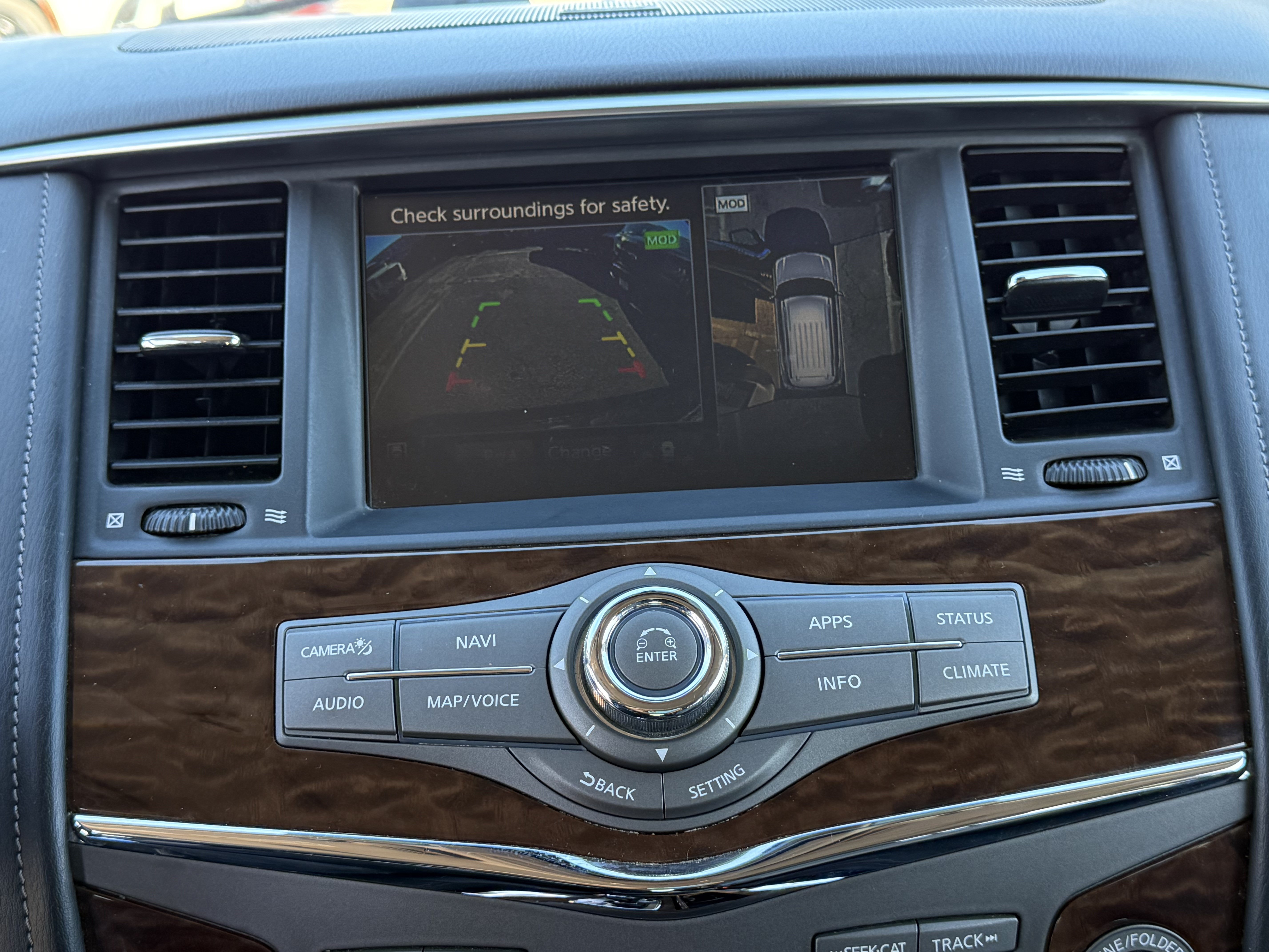Used 2020 Nissan Armada SL w/ Premium Package AWD/4WD image 13