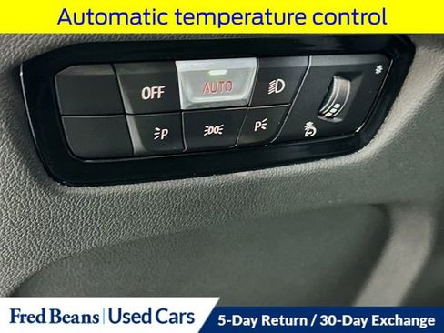 Used 2025 BMW M340i xDrive M340i xDrive w/ Premium Package image 13