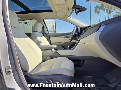 Used 2023 Cadillac XT5 Premium Luxury image 18