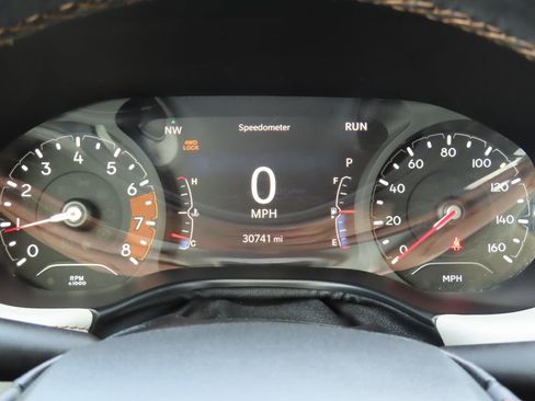 Certified 2022 Jeep Compass Limited AWD/4WD image 16