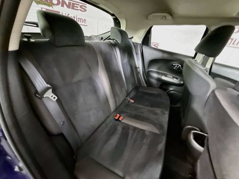 Used 2016 Nissan Juke SV AWD/4WD image 28