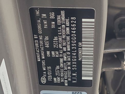 Used 2016 Kia Optima EX w/ Premium Package image 32