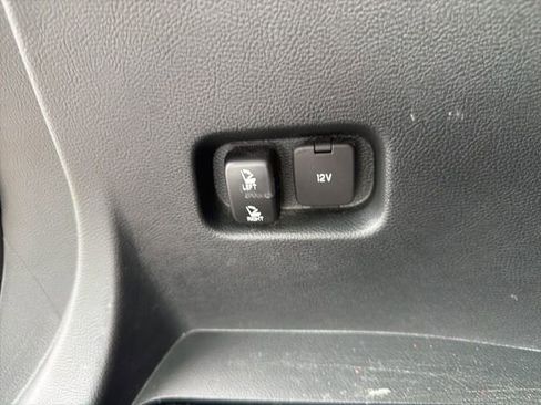 Used 2020 Ford Edge SEL w/ Cold Weather Package image 7