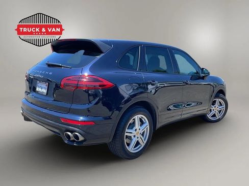 Used 2016 Porsche Cayenne S AWD/4WD image 6