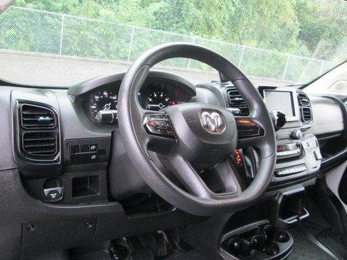 Used 2023 RAM ProMaster 2500 image 7